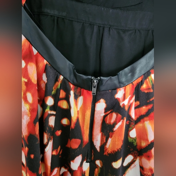 Wayne Cooper Dress - Picture 4 of 5